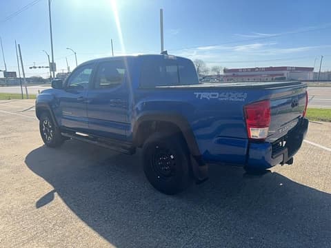 2017 Toyota Tacoma, VIN 3TMCZ5AN0HM066194. Фото 3 з 6 з аукціону Copart. Каталог авто зі США OpenDataCar.