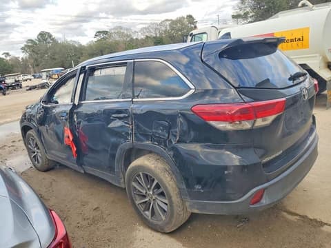 2019 Toyota Highlander, VIN 5TDKZRFH0KS554350. Фото 2 з 6 з аукціону Copart. Каталог авто зі США OpenDataCar.