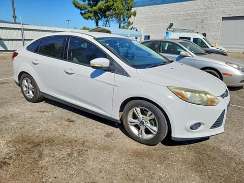 2014 Ford Focus, VIN 1FADP3F25EL163505. Фото 4 из 6 с аукциона Copart. Каталог авто из США OpenDataCar.
