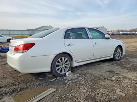 2011 Toyota Avalon, VIN 4T1BK3DB3BU389479. Zdjęcie 3 z 6 z aukcji Copart. Katalog aut z USA OpenDataCar.