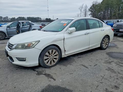 2013 Honda Accord, VIN 1HGCR2F82DA195788. Фото 1 з 6 з аукціону Copart. Каталог авто зі США OpenDataCar.