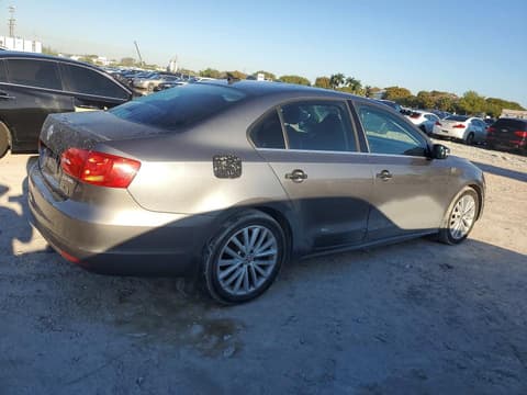 2011 Volkswagen Jetta, VIN 3VWLX7AJ5BM352772. Zdjęcie 3 z 6 z aukcji Copart. Katalog aut z USA OpenDataCar.