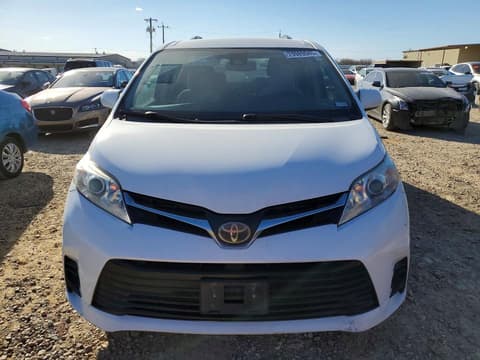 2018 Toyota Sienna, VIN 5TDKZ3DC6JS909797. Фото 5 з 6 з аукціону Copart. Каталог авто зі США OpenDataCar.