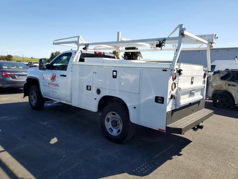 2017 Gmc Sierra, VIN 1GD01REG4HZ290978. Фото 2 з 6 з аукціону Copart. Каталог авто зі США OpenDataCar.