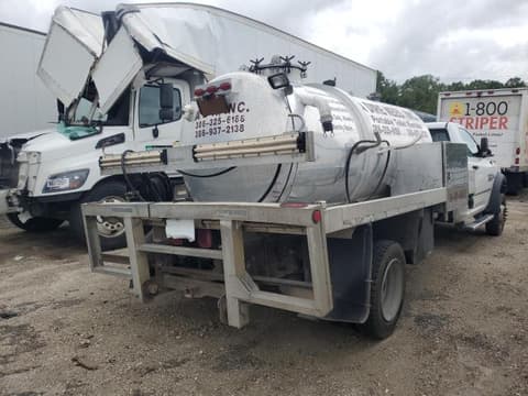 2017 Ram 5500, VIN 3C7WRNDL6HG636708. Фото 3 з 6 з аукціону Copart. Каталог авто зі США OpenDataCar.