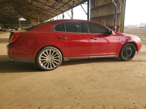 2014 Lincoln MKS, VIN 1LNHL9DKXEG609147. Фото 3 з 6 з аукціону Copart. Каталог авто зі США OpenDataCar.