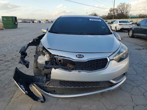 2015 Kia Forte, VIN KNAFX4A60F5396942. Фото 5 з 6 з аукціону Copart. Каталог авто зі США OpenDataCar.