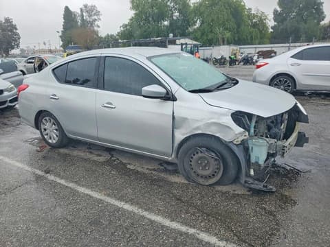 2019 Nissan Versa, VIN 3N1CN7AP6KL852803. Фото 4 з 6 з аукціону Copart. Каталог авто зі США OpenDataCar.