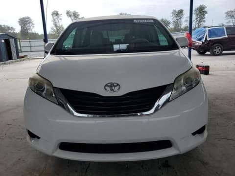 2011 Toyota Sienna, VIN 5TDKK3DC6BS031133. Фото 5 з 6 з аукціону Copart. Каталог авто зі США OpenDataCar.