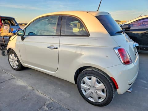 2015 Fiat 500, VIN 3C3CFFAR3FT562017. Фото 2 з 6 з аукціону Copart. Каталог авто зі США OpenDataCar.
