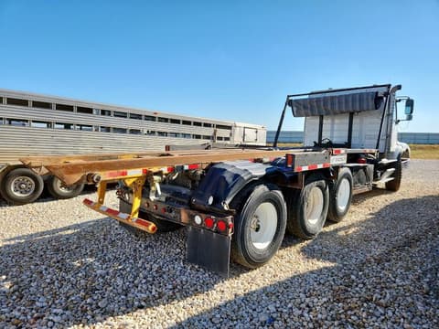 2005 Volvo VHD, VIN 4V5KC9GG95N389237. Zdjęcie 4 z 6 z aukcji Copart. Katalog aut z USA OpenDataCar.