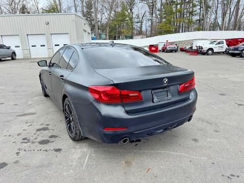 2020 Bmw 5 Series, VIN WBAJR7C03LCD09348. Фото 2 з 6 з аукціону Copart. Каталог авто зі США OpenDataCar.