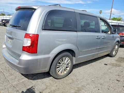 2015 Chrysler Town & Country, VIN 2C4RC1CG5FR531710. Фото 3 из 6 с аукциона Copart. Каталог авто из США OpenDataCar.