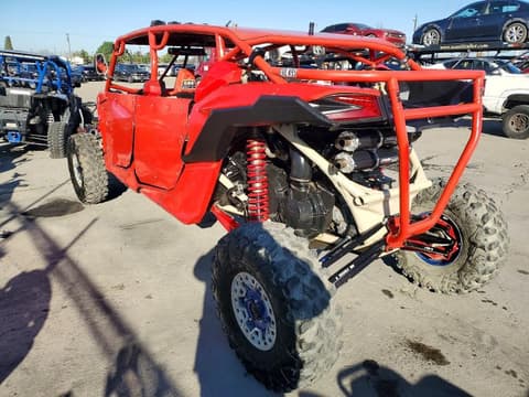 2021 Can-am MAVERICK, VIN 3JBVNAV26MK003557. Zdjęcie 3 z 6 z aukcji Copart. Katalog aut z USA OpenDataCar.