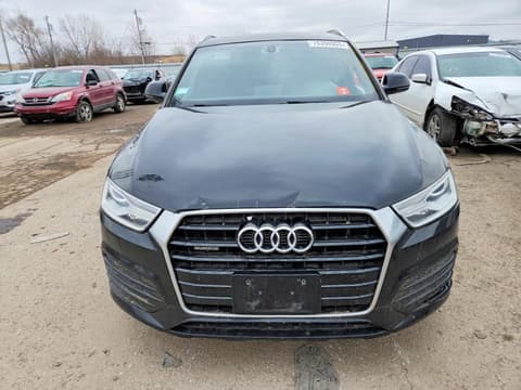 2018 Audi Q3, VIN WA1ECCFS0JR011613. Фото 5 з 6 з аукціону Copart. Каталог авто зі США OpenDataCar.
