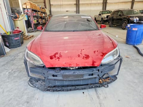 2017 Tesla Model S, VIN 5YJSA1E2XHF208261. Фото 5 з 6 з аукціону Copart. Каталог авто зі США OpenDataCar.