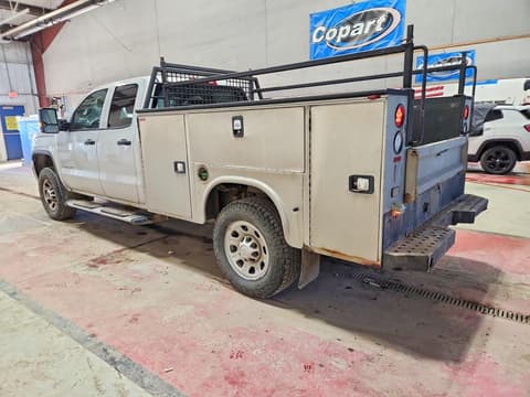 2015 Gmc C3500, VIN 1GD521C82FZ529635. Фото 2 з 6 з аукціону Copart. Каталог авто зі США OpenDataCar.