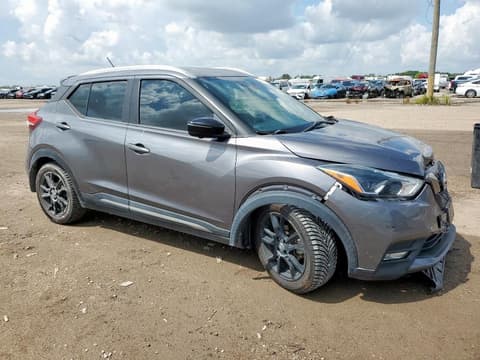 2020 Nissan Kicks, VIN 3N1CP5DV9LL566812. Фото 4 з 6 з аукціону Copart. Каталог авто зі США OpenDataCar.