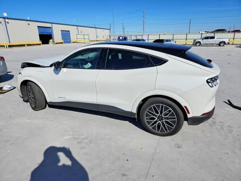 2025 Ford Mustang Mach-E, VIN 3FMTK3SU4SMA23009. Фото 2 з 6 з аукціону Copart. Каталог авто зі США OpenDataCar.
