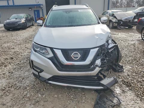 2017 Nissan Rogue, VIN 5N1AT2MVXHC739993. Фото 5 з 6 з аукціону Copart. Каталог авто зі США OpenDataCar.