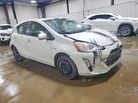 2015 Toyota Prius C, VIN JTDKDTB39F1576761. Фото 4 з 6 з аукціону Copart. Каталог авто зі США OpenDataCar.