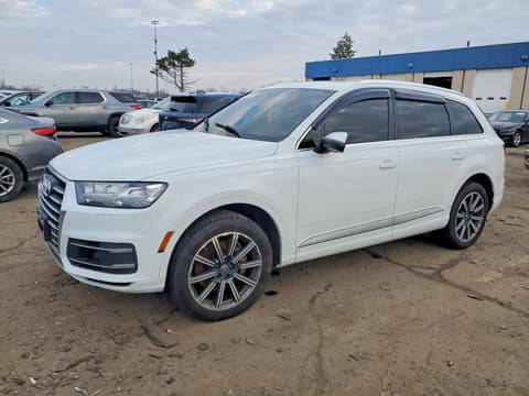 2017 Audi Q7, VIN WA1LAAF73HD028197. Фото 1 из 6 с аукциона Copart. Каталог авто из США OpenDataCar.