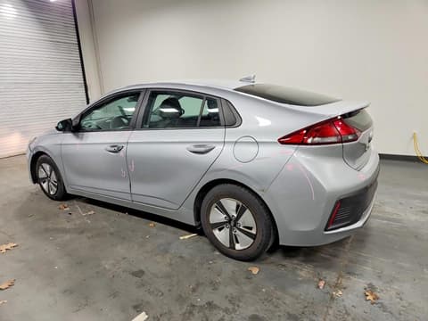 2021 Hyundai Ioniq Hybrid, VIN KMHC65LCXMU257739. Фото 2 из 6 с аукциона Copart. Каталог авто из США OpenDataCar.