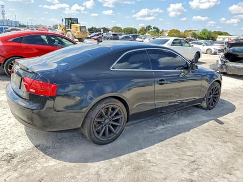 2015 Audi A5, VIN WAUCFAFR8FA004398. Фото 3 з 6 з аукціону Copart. Каталог авто зі США OpenDataCar.