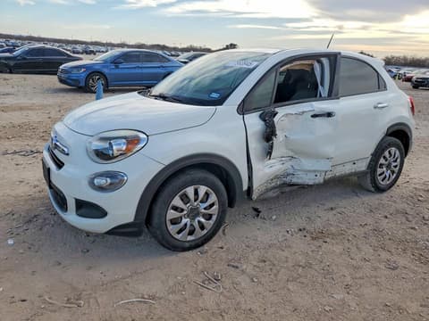 2016 Fiat 500X, VIN ZFBCFXAT1GP382220. Zdjęcie 1 z 6 z aukcji Copart. Katalog aut z USA OpenDataCar.