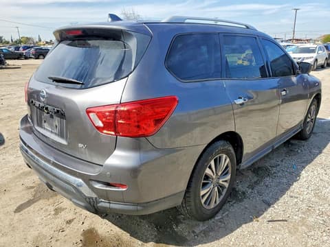 2019 Nissan Pathfinder, VIN 5N1DR2MN2KC644900. Фото 3 з 6 з аукціону Copart. Каталог авто зі США OpenDataCar.