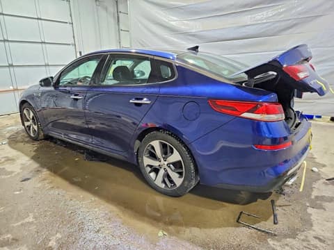 2019 Kia Optima, VIN 5XXGT4L35KG324145. Фото 2 з 6 з аукціону Copart. Каталог авто зі США OpenDataCar.