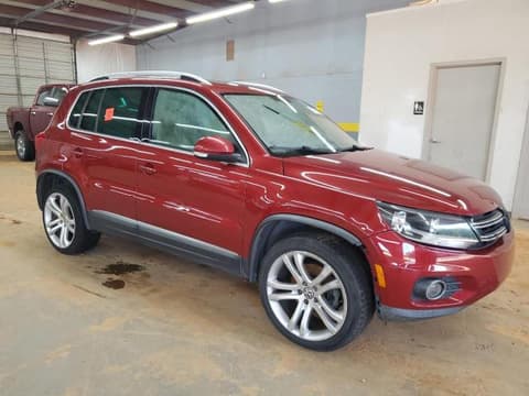 2016 Volkswagen Tiguan, VIN WVGAV7AXXGW044858. Фото 4 з 6 з аукціону Copart. Каталог авто зі США OpenDataCar.