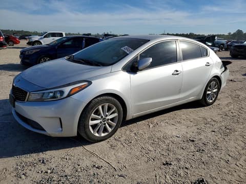 2017 Kia Forte, VIN 3KPFL4A74HE021201. Zdjęcie 1 z 6 z aukcji Copart. Katalog aut z USA OpenDataCar.