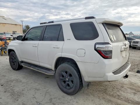 2019 Toyota 4Runner, VIN JTEZU5JR0K5211822. Фото 2 з 6 з аукціону Copart. Каталог авто зі США OpenDataCar.