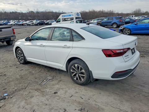 2024 Volkswagen Jetta, VIN 3VW5M7BU8RM083431. Photo 2 of 6 from Copart auction. OpenDataCar US salvage catalog.