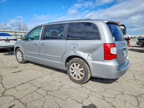 2016 Chrysler Town & Country, VIN 2C4RC1BG9GR299079. Фото 2 з 6 з аукціону Copart. Каталог авто зі США OpenDataCar.