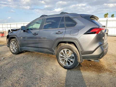 2024 Toyota RAV4, VIN 2T3C1RFV3RW347526. Фото 2 з 6 з аукціону Copart. Каталог авто зі США OpenDataCar.