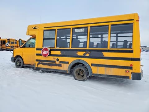 2011 Gmc Micro Bird, VIN 1GD373BG2B1174116. Фото 3 з 6 з аукціону Copart. Каталог авто зі США OpenDataCar.