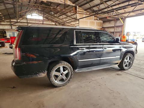 2015 Cadillac Escalade ESV, VIN 1GYS3SKJ3FR627971. Фото 3 з 6 з аукціону Copart. Каталог авто зі США OpenDataCar.