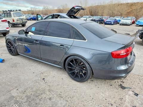 2015 Audi S4, VIN WAUBGAFL2FA006779. Фото 2 из 6 с аукциона Copart. Каталог авто из США OpenDataCar.
