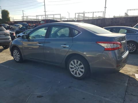 2015 Nissan Sentra, VIN 3N1AB7AP1FL673462. Фото 2 з 6 з аукціону Copart. Каталог авто зі США OpenDataCar.