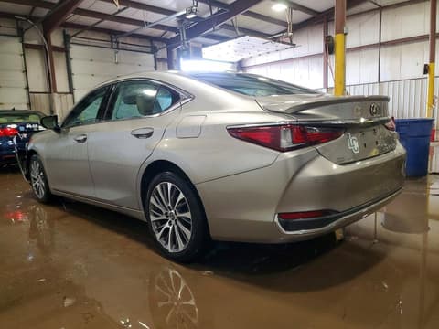 2021 Lexus ES 250, VIN 58AD11D12MU003542. Фото 2 из 6 с аукциона Copart. Каталог авто из США OpenDataCar.