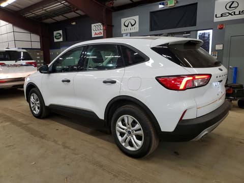 2021 Ford Escape, VIN 1FMCU9F66MUA73546. Фото 2 из 6 с аукциона Copart. Каталог авто из США OpenDataCar.