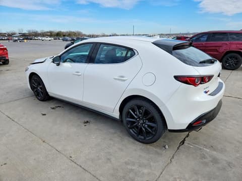 2024 Mazda 3, VIN JM1BPAMM2R1707437. Фото 2 з 6 з аукціону Copart. Каталог авто зі США OpenDataCar.