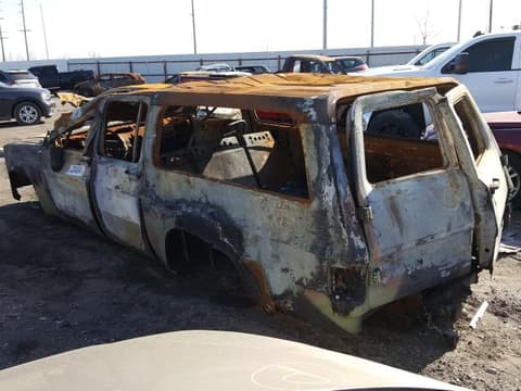 1991 Chevrolet Suburban, VIN 1GNGV26K7MF119842. Фото 3 з 6 з аукціону Copart. Каталог авто зі США OpenDataCar.