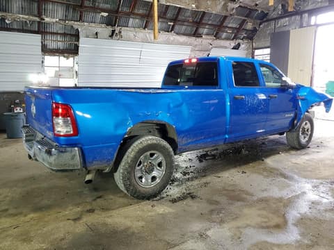 2021 Ram 3500, VIN 3C63R3GJ3MG702857. Фото 3 з 6 з аукціону Copart. Каталог авто зі США OpenDataCar.