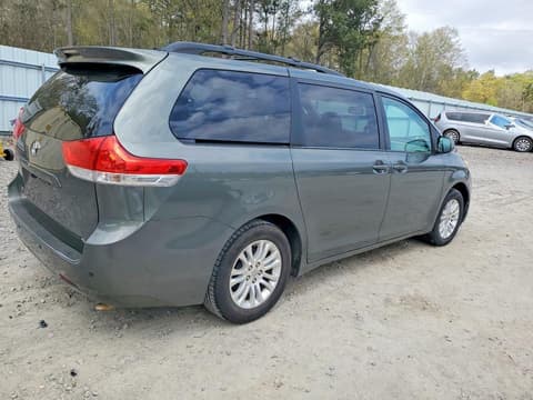 2013 Toyota Sienna, VIN 5TDYK3DC8DS380632. Фото 3 з 6 з аукціону Copart. Каталог авто зі США OpenDataCar.