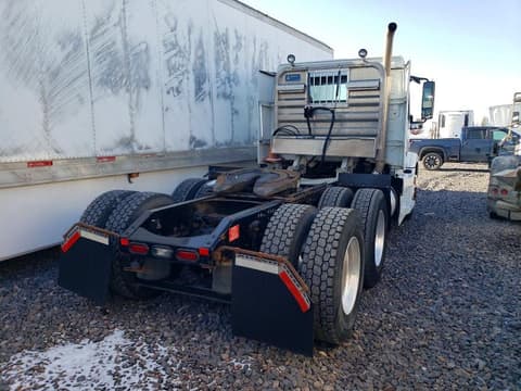 2017 Volvo VNM, VIN 4V4MC9EG6HN992375. Фото 4 з 6 з аукціону Copart. Каталог авто зі США OpenDataCar.