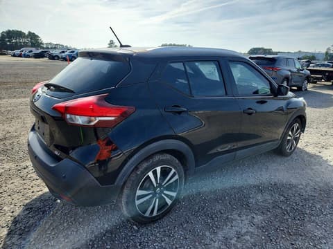 2020 Nissan Kicks, VIN 3N1CP5CV8LL520924. Фото 3 з 6 з аукціону Copart. Каталог авто зі США OpenDataCar.