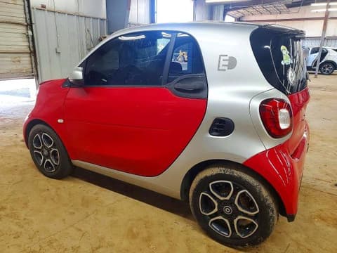 2018 Smart Fortwo, VIN WMEFJ9BA9JK275648. Фото 2 з 6 з аукціону Copart. Каталог авто зі США OpenDataCar.
